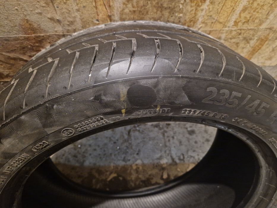 Continental Premium Contact 6. Размер 235/45/18 XL