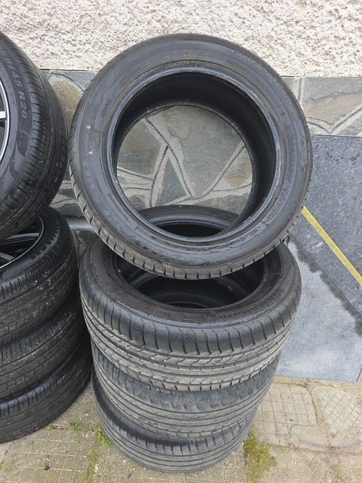 255/50/19 Летни гуми