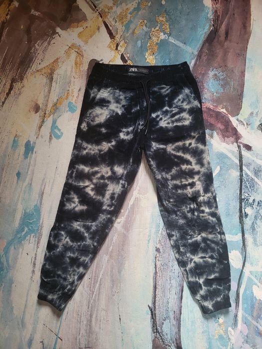 Аутентичные брюки Zara