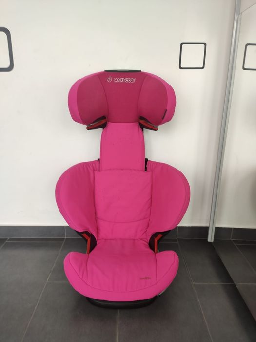 Scaun auto Maxi Cosi Rodifix cu isofix pentru copii între 15 și 36 kg