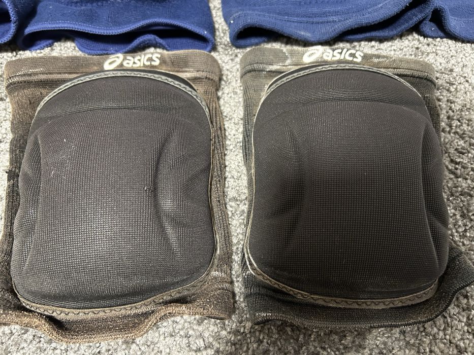 Наколенки за волейбол