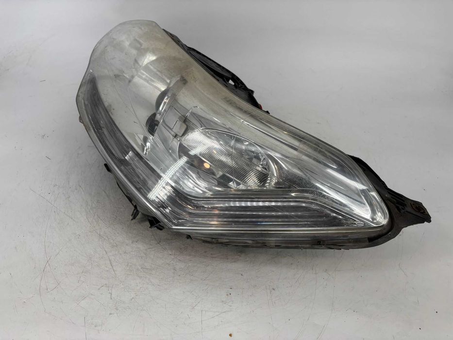 Far stanga/dreapta cu xenon  Citroen C5 an 2008