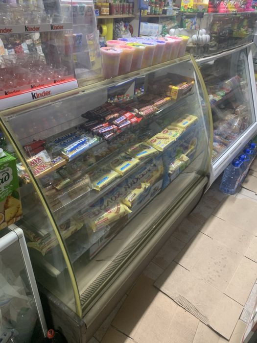 Кондитерский холодильник