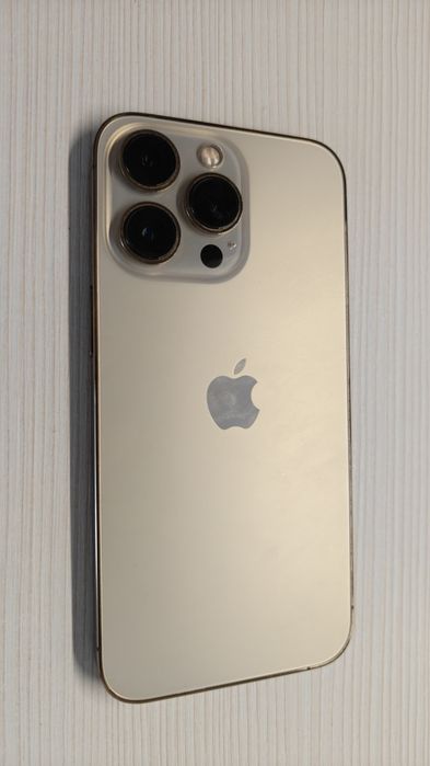 iPhone 13 pro gold