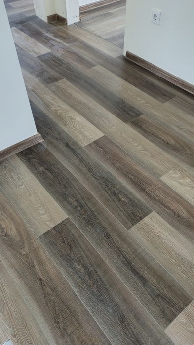 Finisaje interioare și exterioare