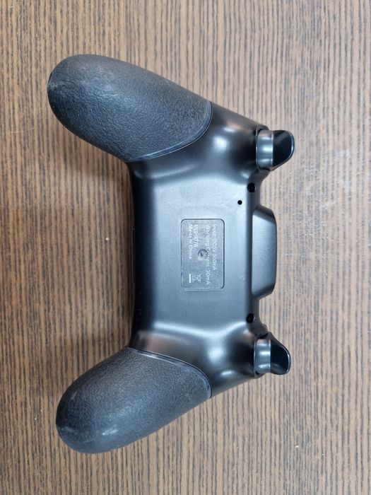 Контролер, джойстик за игри