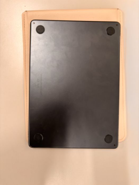 Macbook air m2 256gb