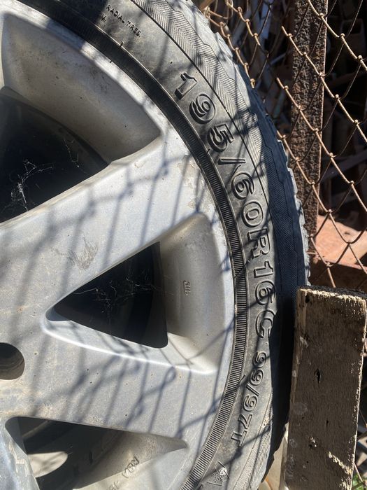 Джанти с гуми 5*112*16