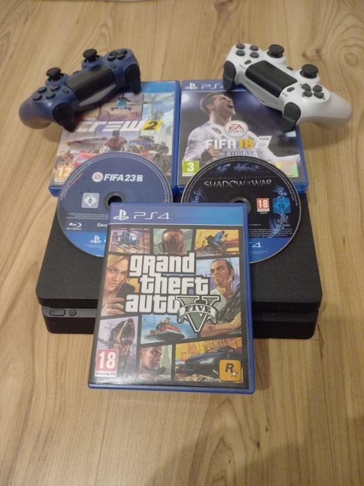 Playstation 4, stare foarte buna