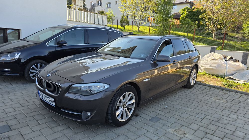 BMW  520D  F11 .