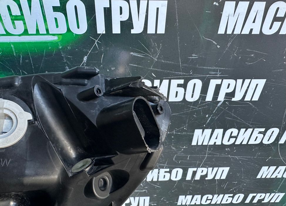 Фар far десен фарове нексенон H7/H1 за Ситроен Ц4 Citroen C4 Picasso