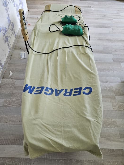 Продам массажную кровать Серагем