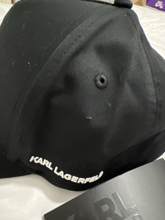 Продаем бейсболки КАРЛ ЛАГЕРФЕЛЬД