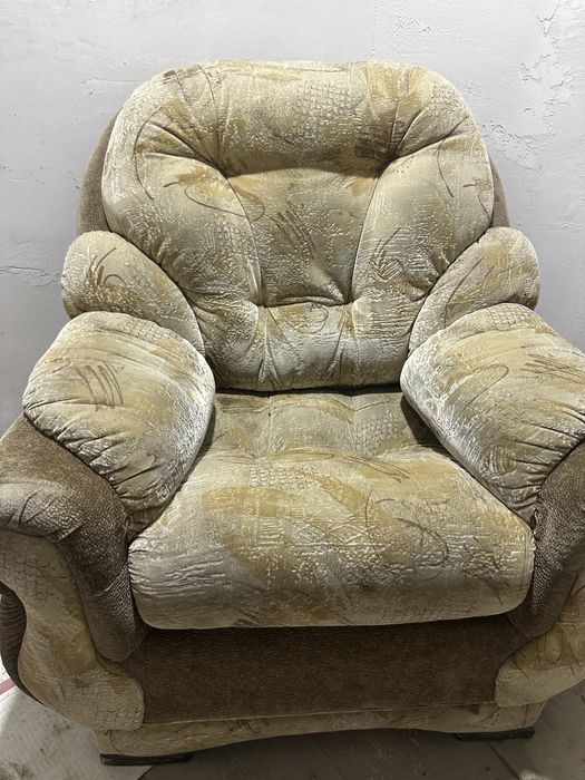 Угловой диван.