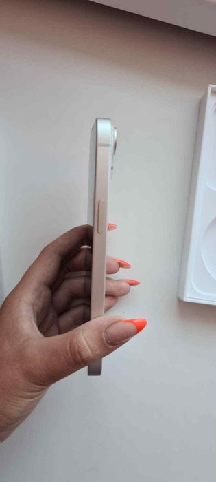 IPhone 14 с гаранция