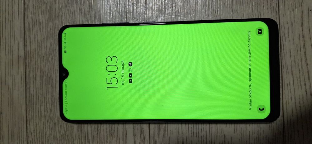 Продам Samsung телефон за 500.000 сум