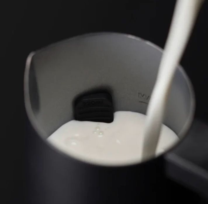 SUBMINIMAL NANOFOAMER PRO  за разпенване на мляко