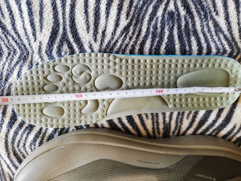 Кроссовки тактические