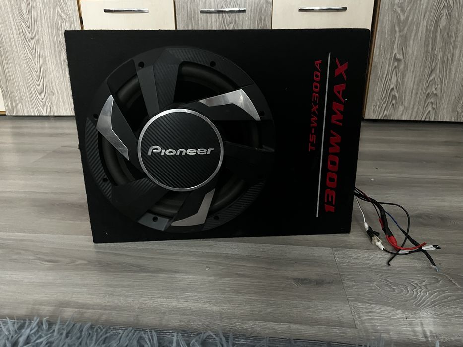 Subwoofer auto 1300w MAX