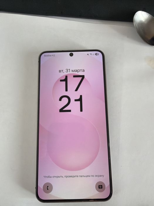 Samsund S25 256 гб