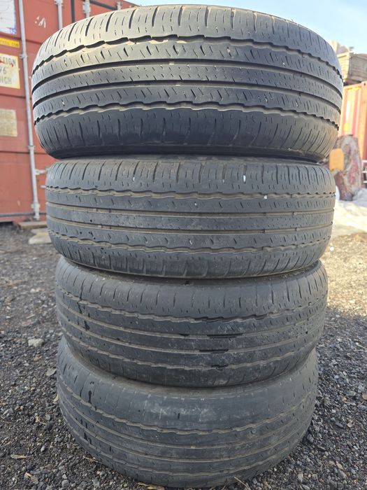 Комплект шин TRIANGLE 215/60/17