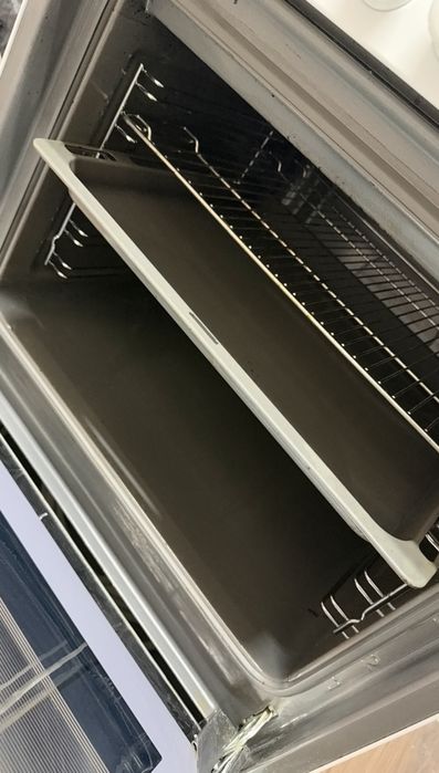 Жлектрическая плита Bosh