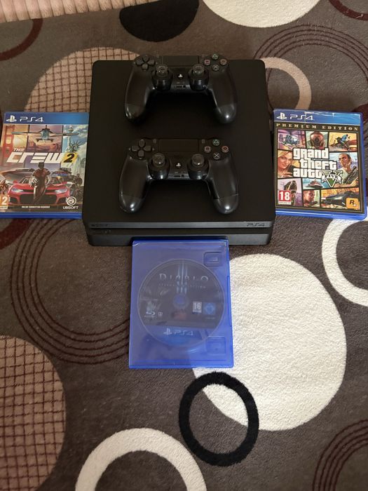 Vand PS4 cu cu ssd 512gb si 3 jocuri