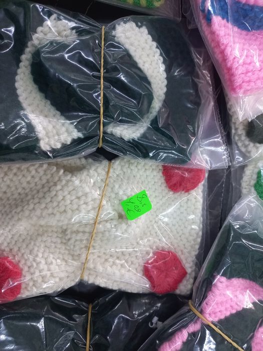 Детски ленти за глава и терлици ръчно изплетени