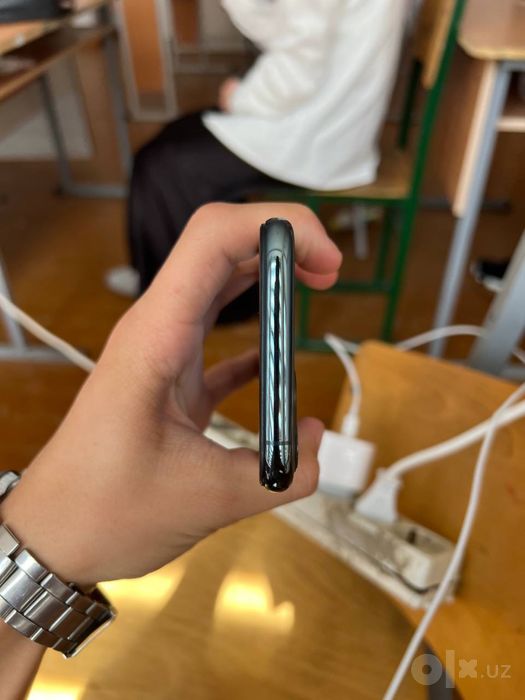 Phone 11 pro 64/77