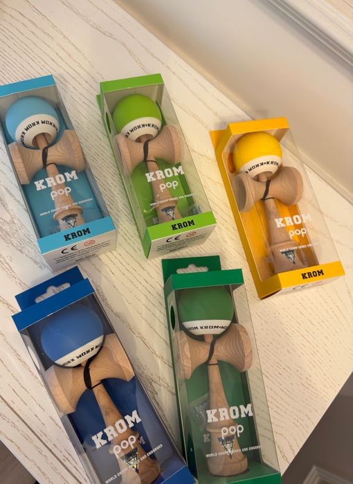 Krom pop toate culorile ,noi sigilate!! Stock limitat !