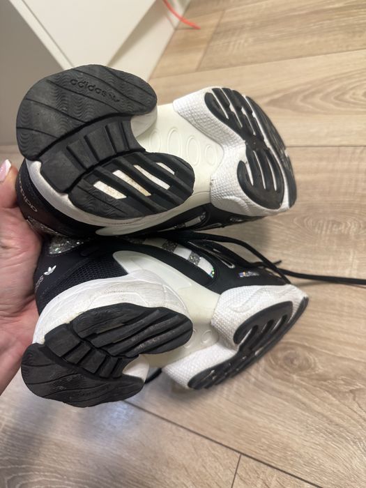 Дамски маратонки Adidas 38