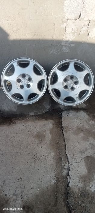 Запчасти на ауди80дешево,титанка 15000тг,мясн.топор,зимняя резина,кера