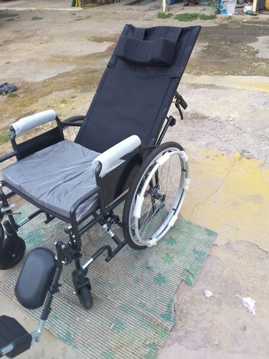 Продам коляску для инвалидов