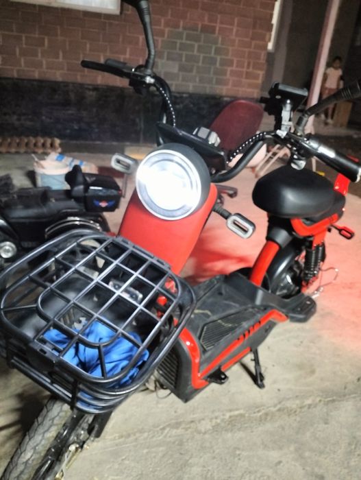 Продам электро велосипед(скутер)