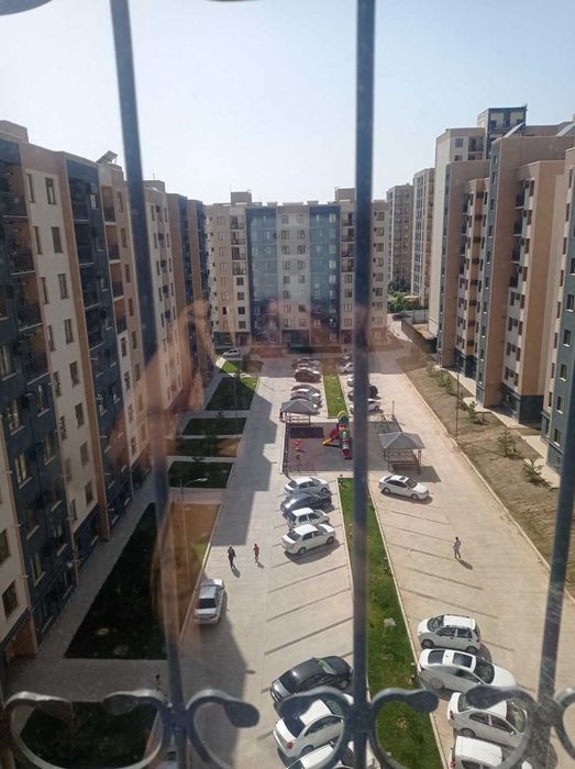Olmazor sitida 3 xonali uy uzoq muddatga oilaga ijaraga beriladi