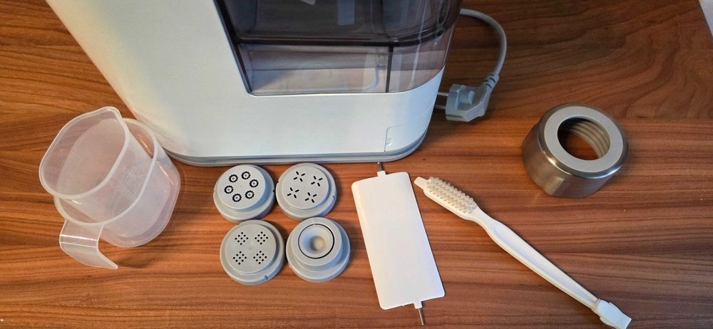 Уред за паста - Philips HR2345