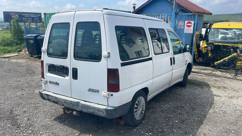 Dezmembrez piese Citroen Jumpy