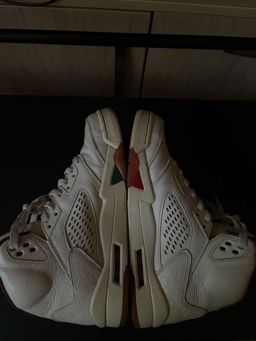 Jordan 5 “El Grito”