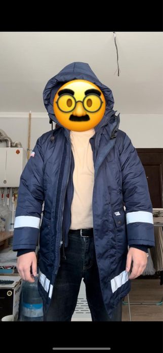 Продам тшо куртку в хорошем сост