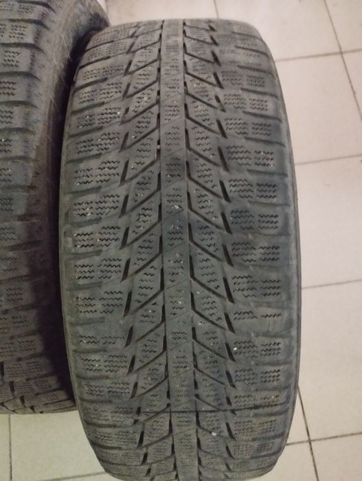 Продам летние шины на 16