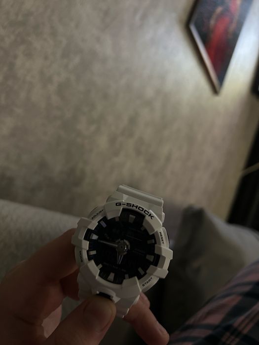 Продам мужские часы