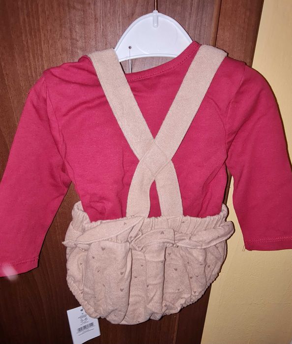 Коледен костюм 3-6 м нов George