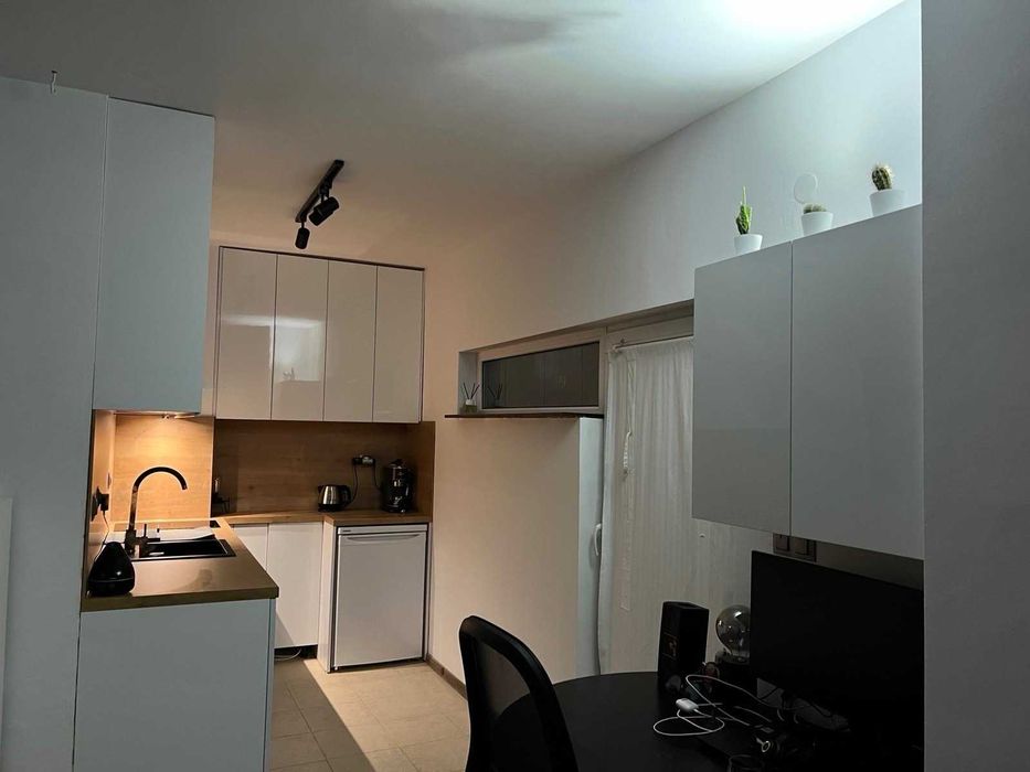 Дава се под наем Едностаен апартамент в София, Младост 1 - 40 кв.м за 418.2 € - Снимка #1