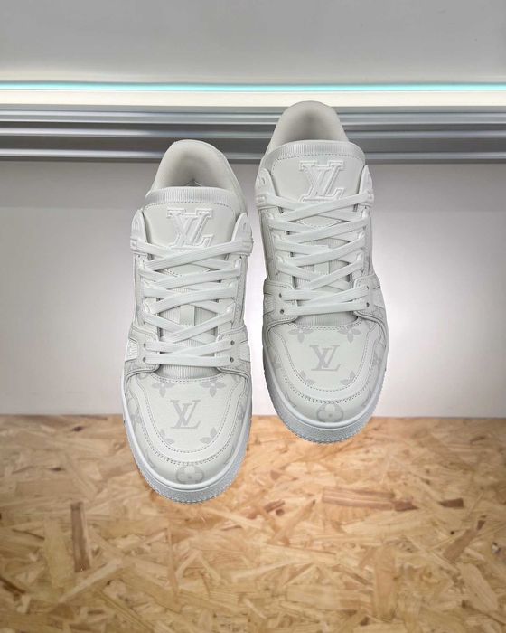 Adidasi Louis Vuitton Trainer Premium