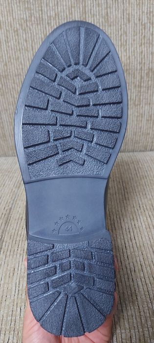 Ghete de piele scurte . M 44, noi.  Pt. Polițe/Pompieri/Jandarmi