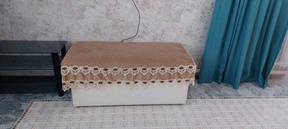 Диван мягкий уголок