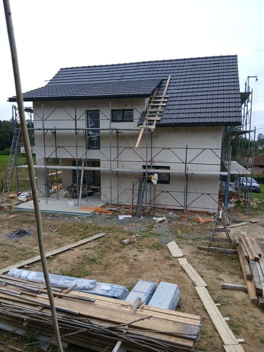 Execut lucrari de constructii