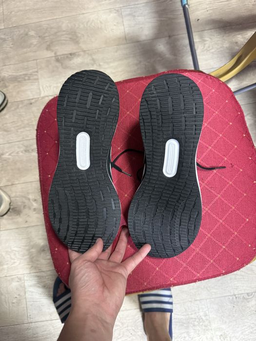 Оригинальные кроссовки Adidas