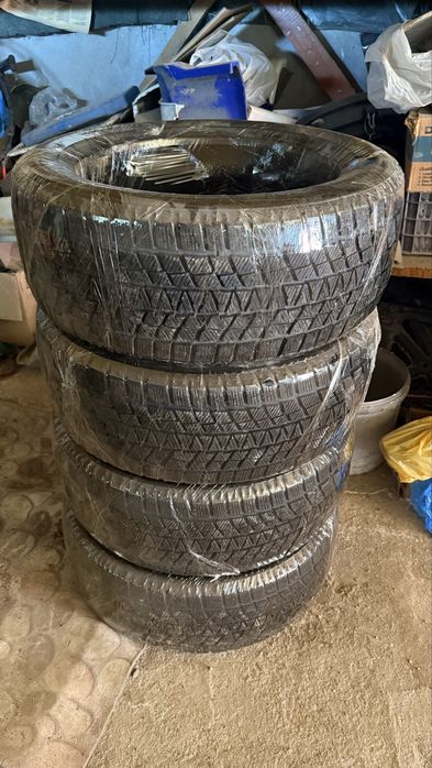 Kapsen 225/50/R17 зимный