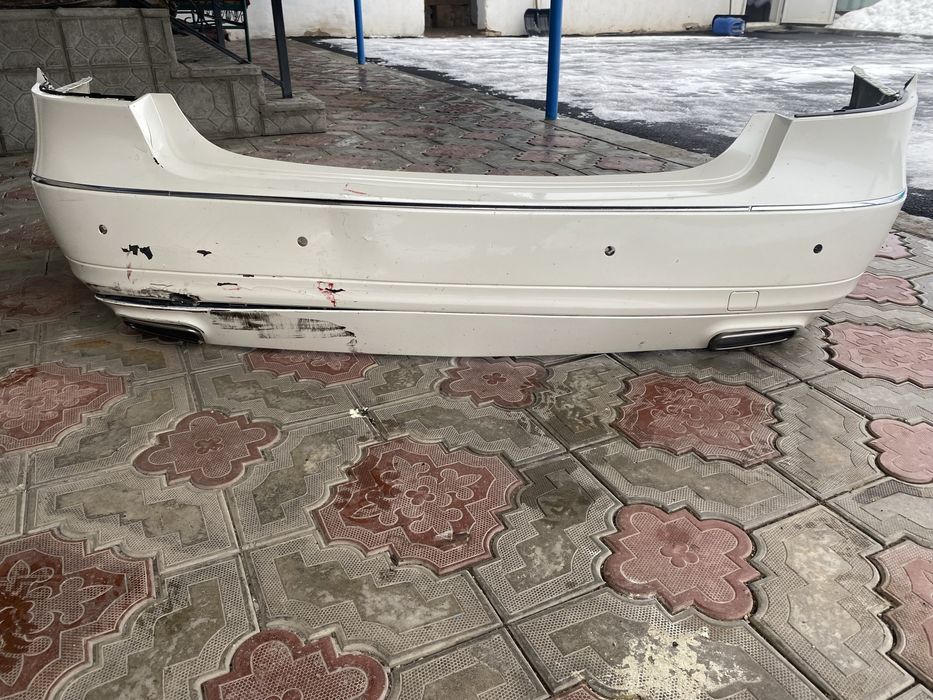 Продам задний бампер W212